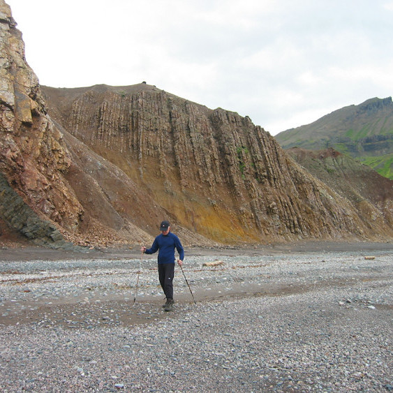 Einstakar jarðmyndanir í Brúnavík