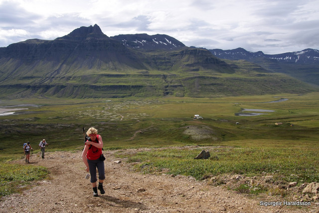 Gengið í Loðmundarfirði