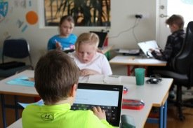 Einbeittir nemendur að störfum