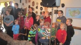 Í kaffiboði í Álfakaffi