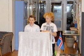 Nemendur í 4. bekk hófu þátttöku í Litlu upplestrarkeppninni