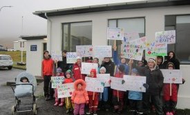 Göngufólk tilbúið í slaginn.