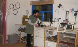 Bryndís á smíðaverkstæðinu