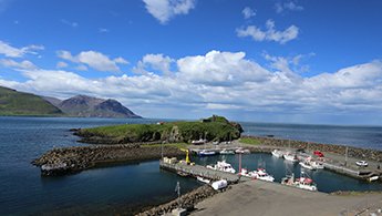 Vefmyndavél af höfninni