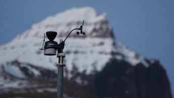 Veðurstöð í þorpinu